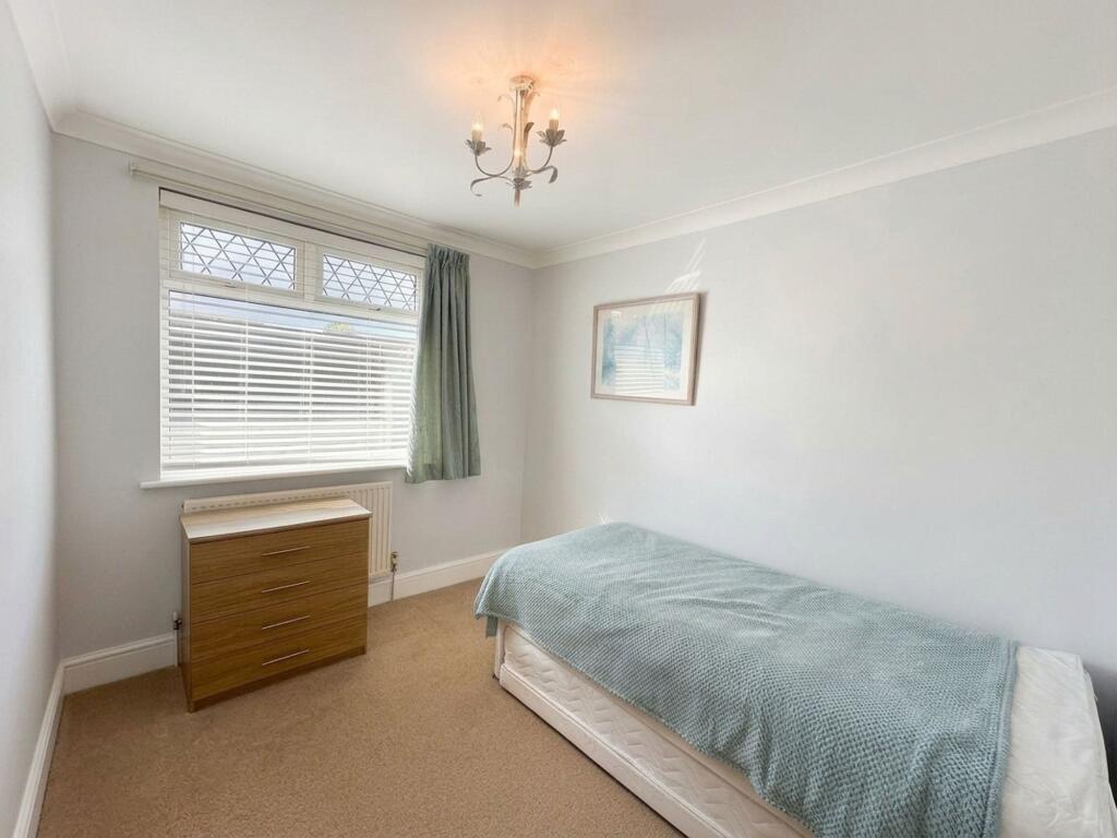 Tennison Avenue, Borehamwood, WD6 photo 4