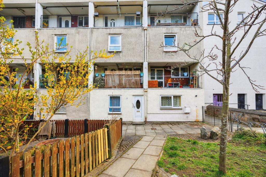 Main image of property: Viewcraig Gardens, Edinburgh, EH8