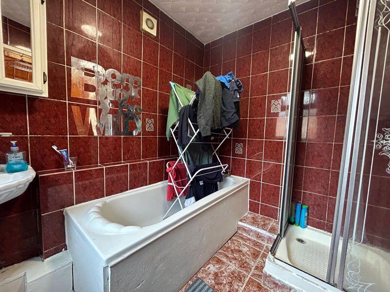 House in Nottingham - View 5