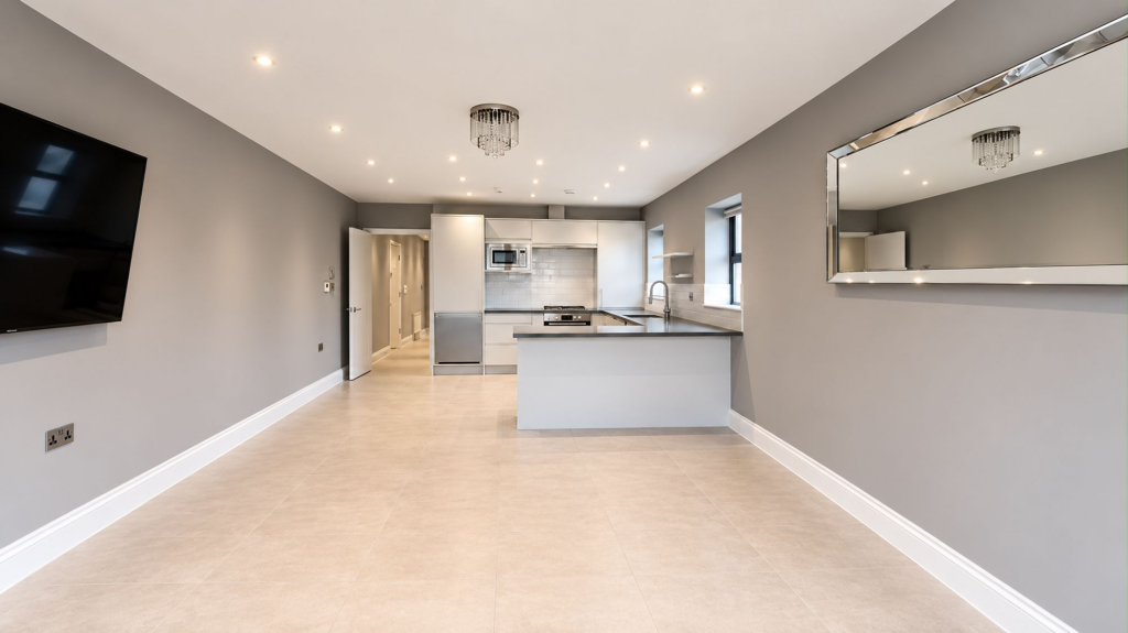 House in Purley - View 5