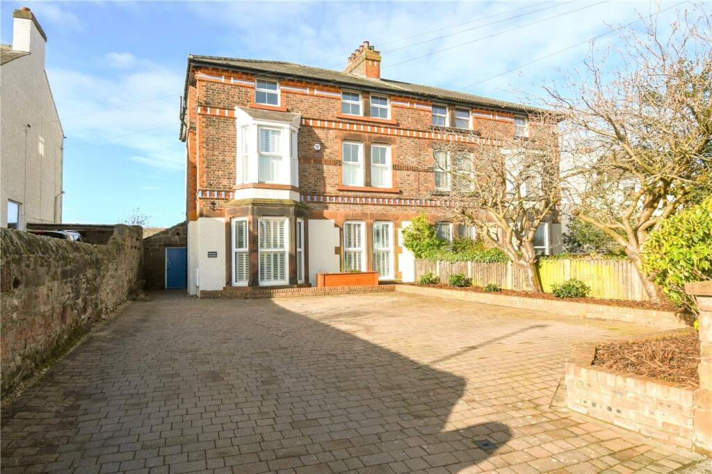 Main image of property: Mount Avenue, Heswall, Wirral