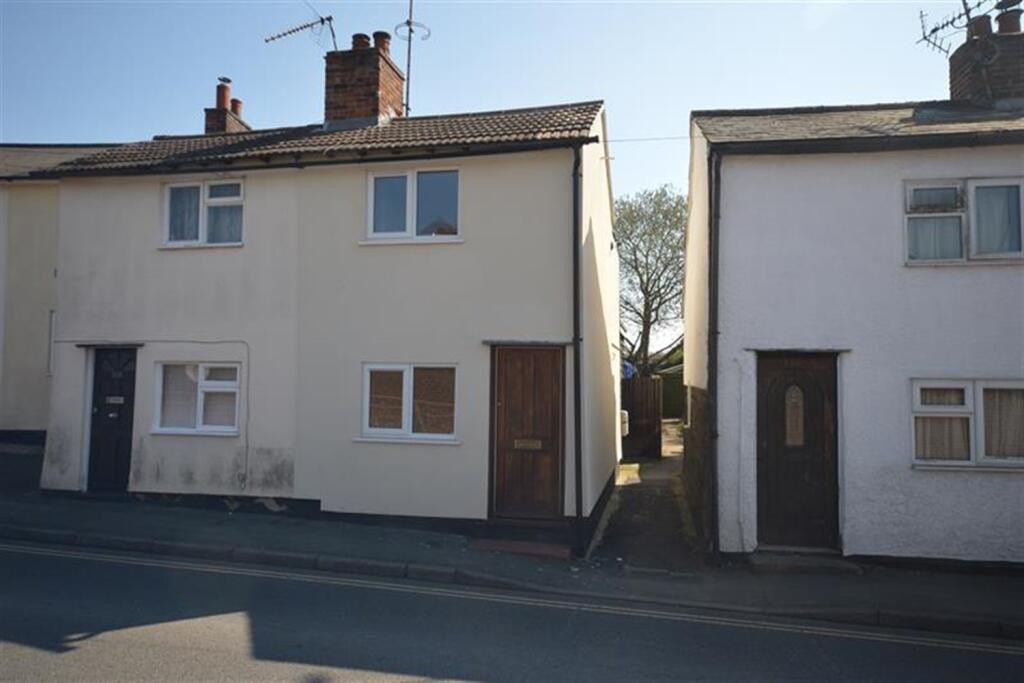 2-bed semi-detached on Church Street, Braintree, Essex, CM7, £175,000