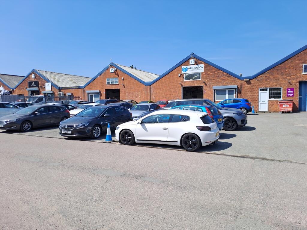 11-13 South Mundells, Welwyn Garden City, Hertfordshire, AL7 1EP