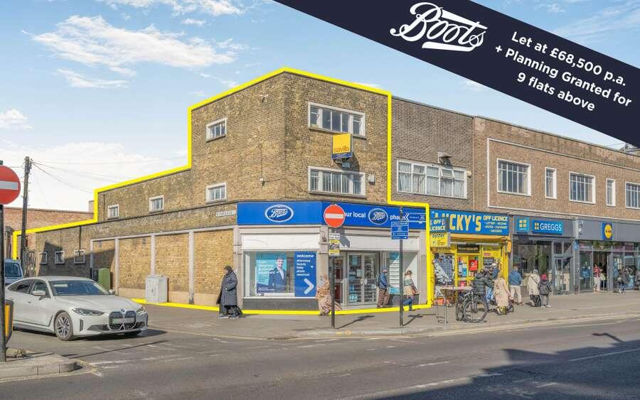 Main image of property: 384 Green Street, 384 Green Street, London