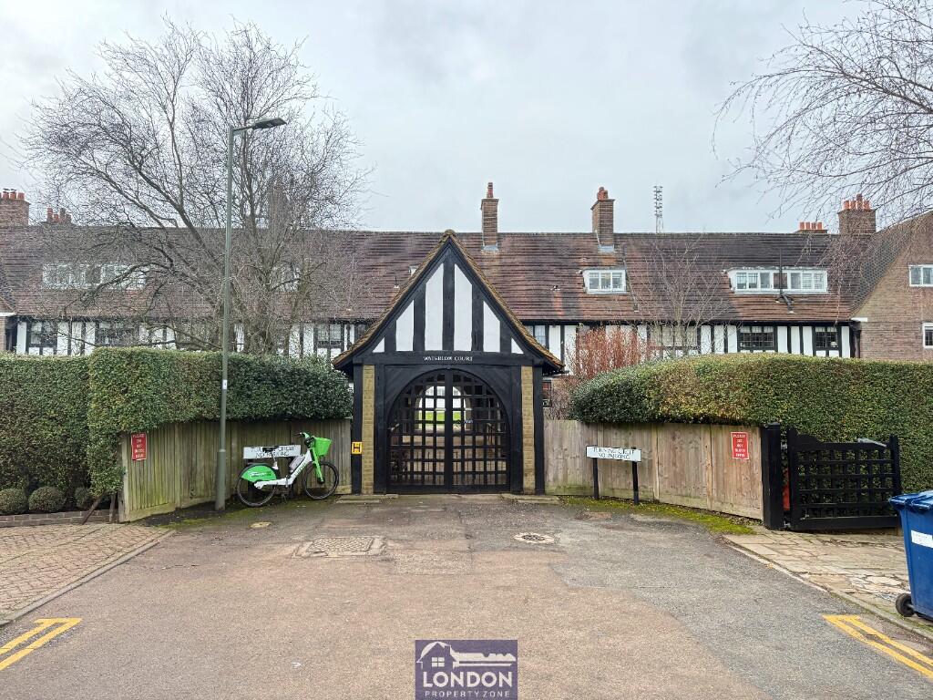 Main image of property: Heath Close, Hampstead Garden Suburb, London NW11