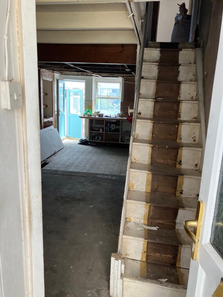 House in Truro - View 3