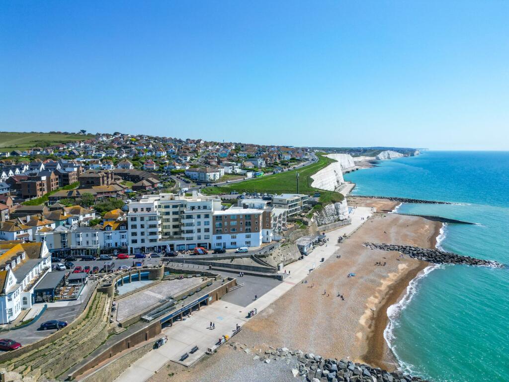 Main image of property: High Street, Rottingdean, BN2