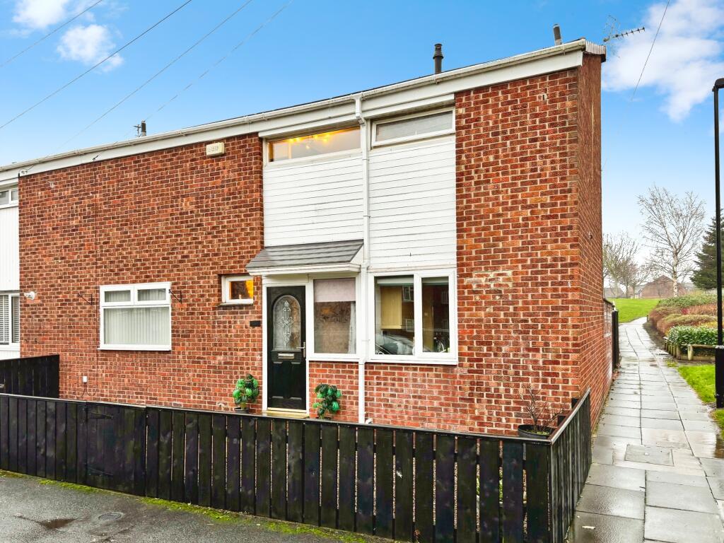 Main image of property: Stoneleigh Place, Longbenton, Newcastle upon Tyne, NE12