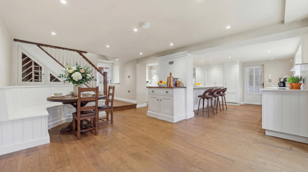 House in Nottingham, Holme Pierrepont - View 2