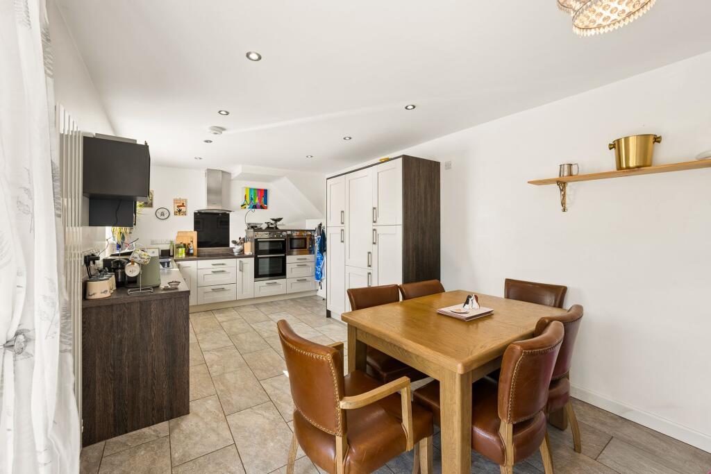 House in Shrewsbury, Shropshire - View 2