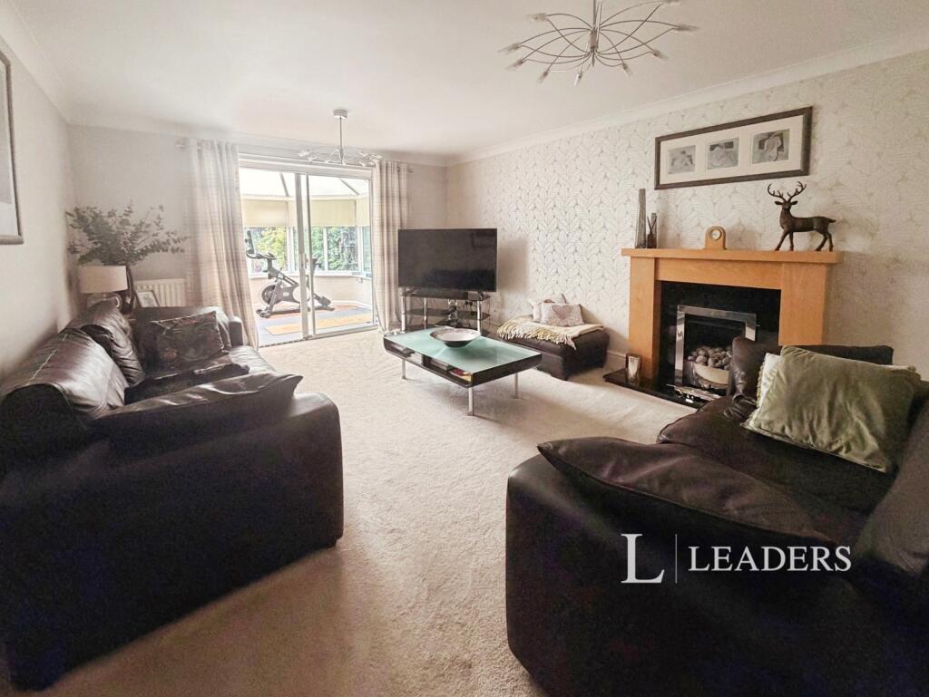 House in Nottingham - View 5