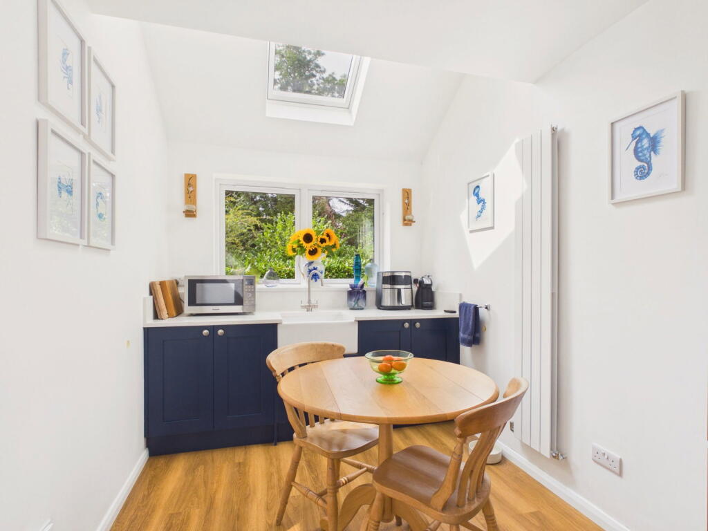 House in Horsham, Southwater - View 4