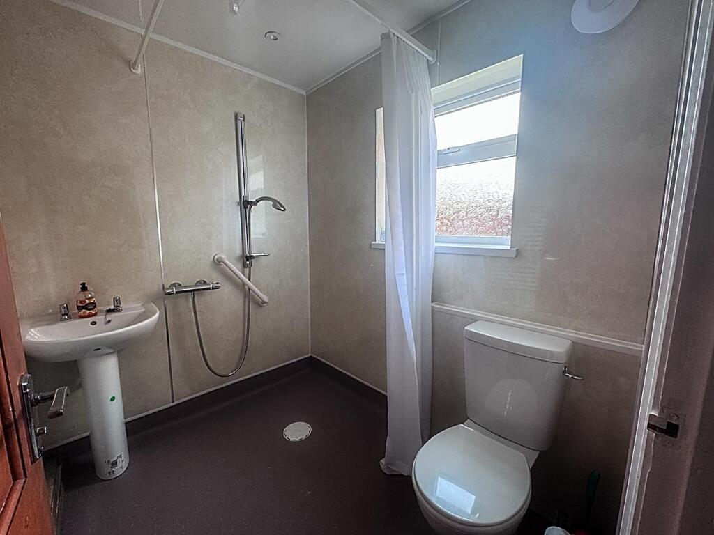 House in Newcastle upon Tyne - More