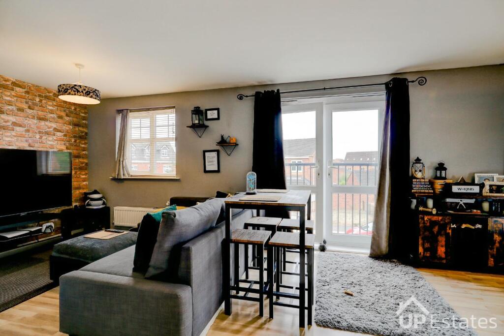Apartment in Nuneaton and Bedworth, Bermuda - View 4