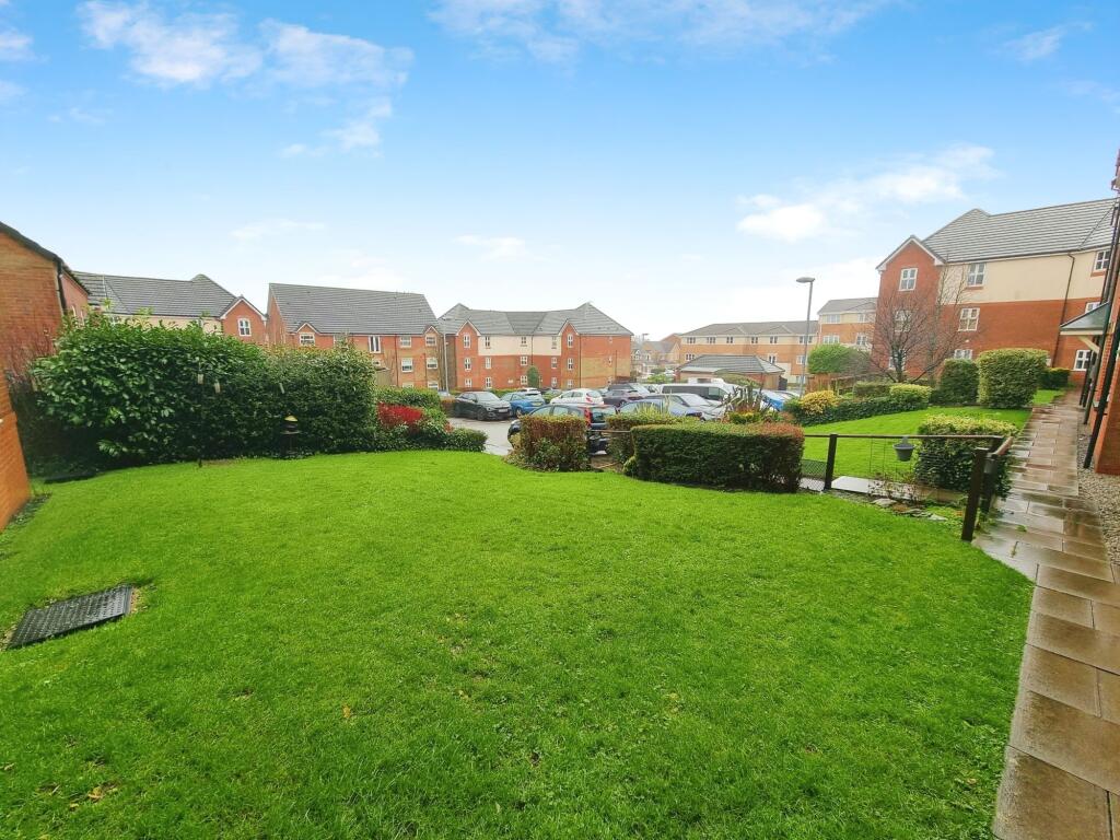 Property photo 11