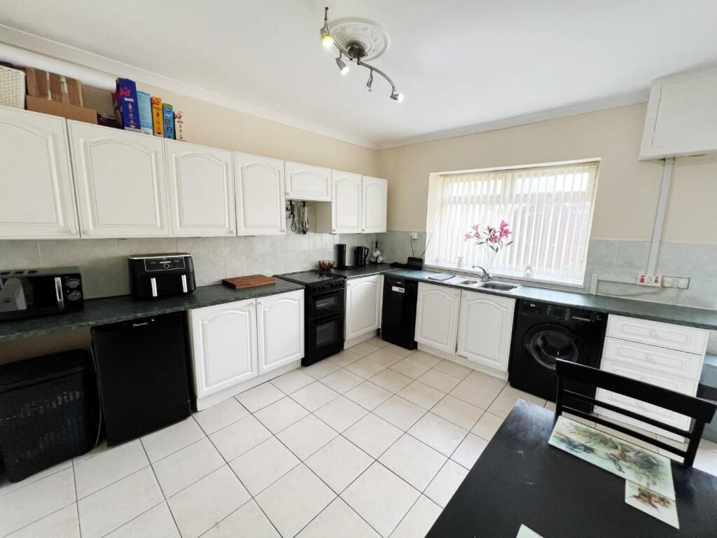 Robinson Terrace, Byers Green, Spennymoor photo 4