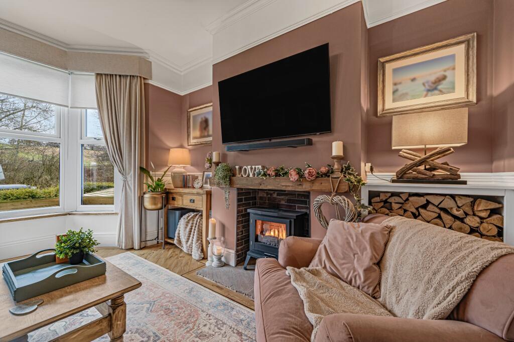 Skipton Road, Earby, Barnoldswick photo 2