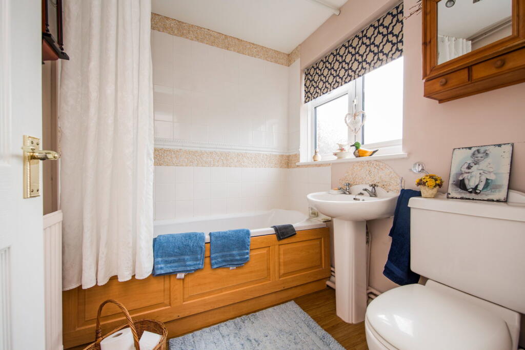 Apartment in Wealden, Rotherfield - More