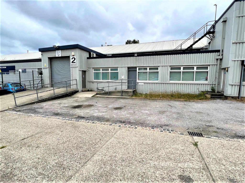 Main image of property: First Floor Offices to Let in IG6 3XH
