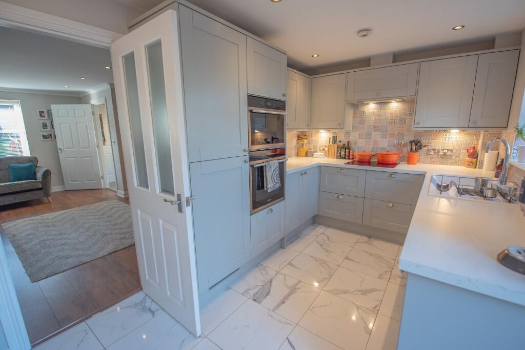 1 Carr Meadows, Cowling BD22 0BR - View 5