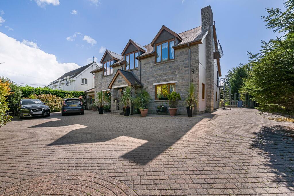 6 Bedroom Detached in SA3 1EE