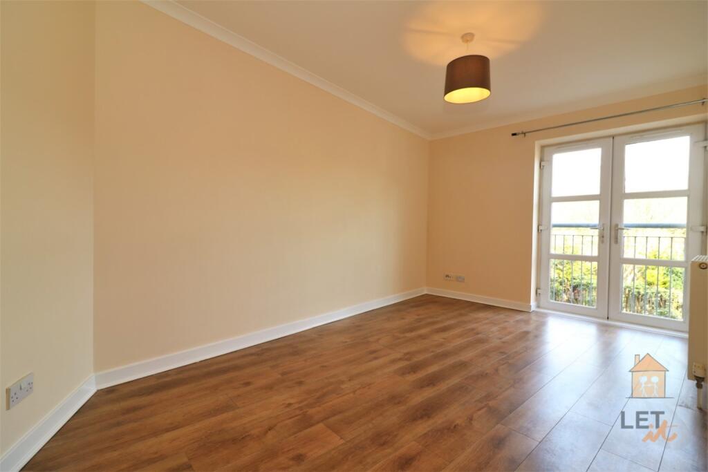 Apartment in Paisley - View 4