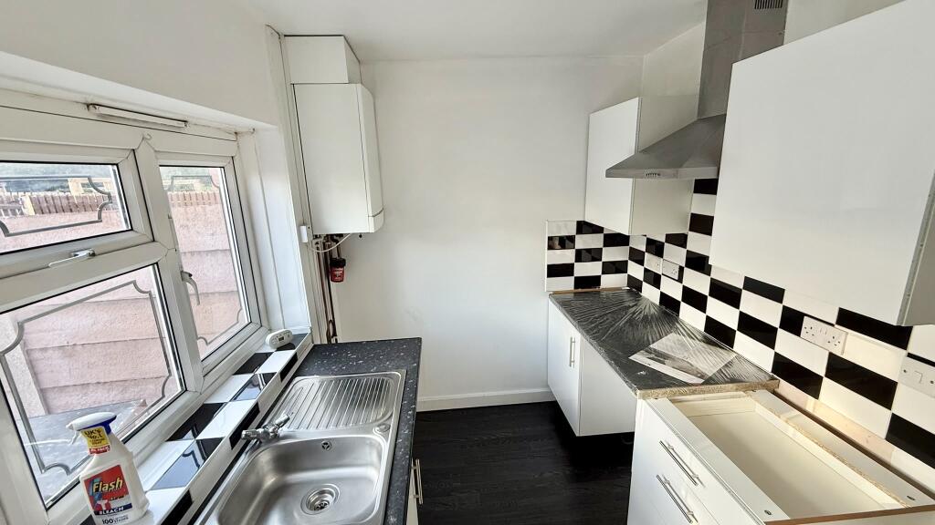 House in Walsall - View 4