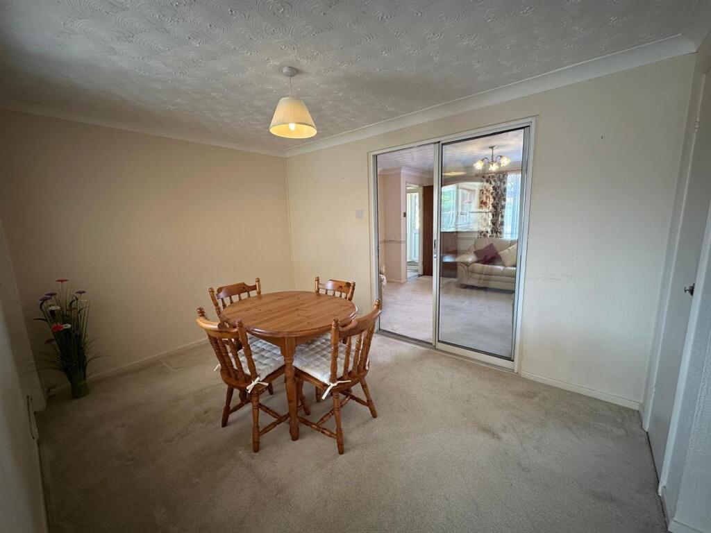 Denny Avenue, Haughley, Stowmarket - View 5