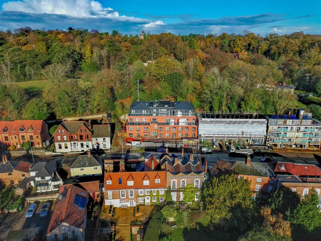 Main image of property: Yarmouth Road, Thorpe St Andrew, Norwich