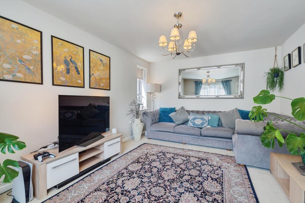 House in Bolton, Greater Manchester - View 2