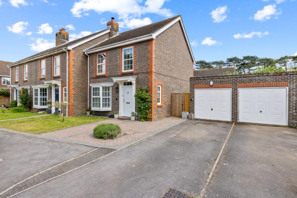 Main image of property: Cheveley Gardens, Aldwick, Bognor Regis, West Sussex, PO21