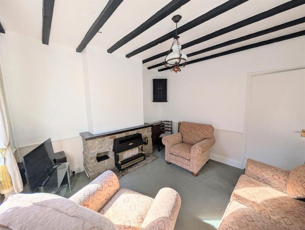House in Nottingham - View 3