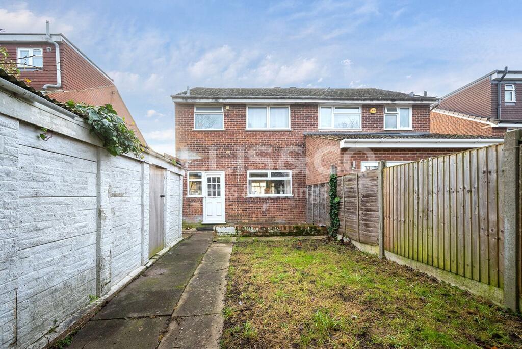 Rivington Crescent, Mill Hill, London, NW7 photo 3
