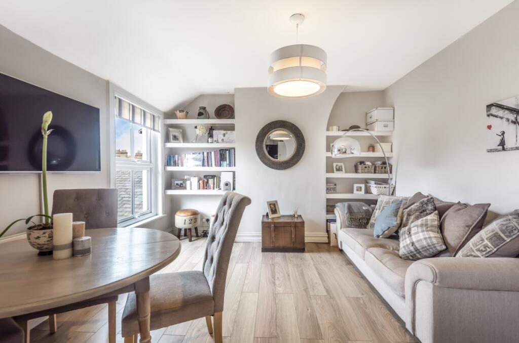 Main image of property: Cavendish Road, Balham, London, SW12