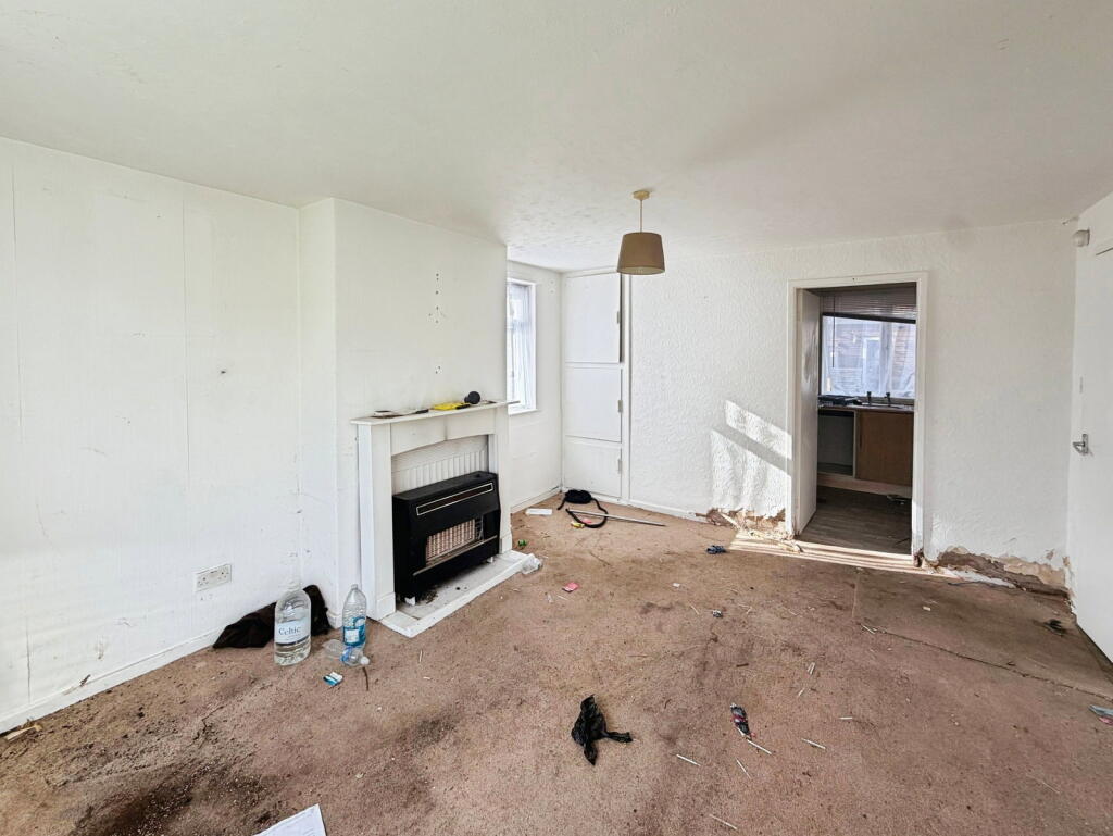 Glenwood Avenue, Baildon, Shipley, BD17 5RX photo 4