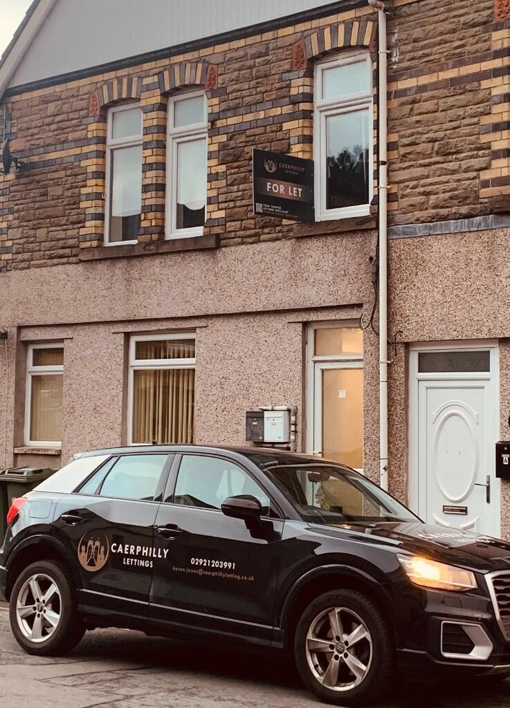 Main image of property: Flat D, 22 High Street, CF83 3LQ