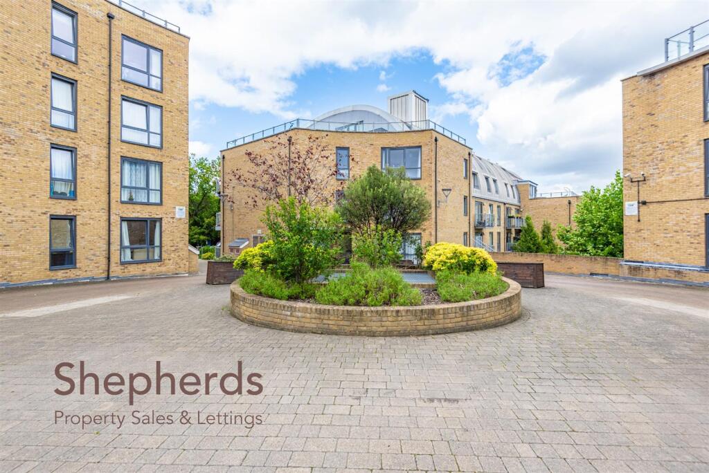 Main image of property: The Meads, Mead Lane, Hertford