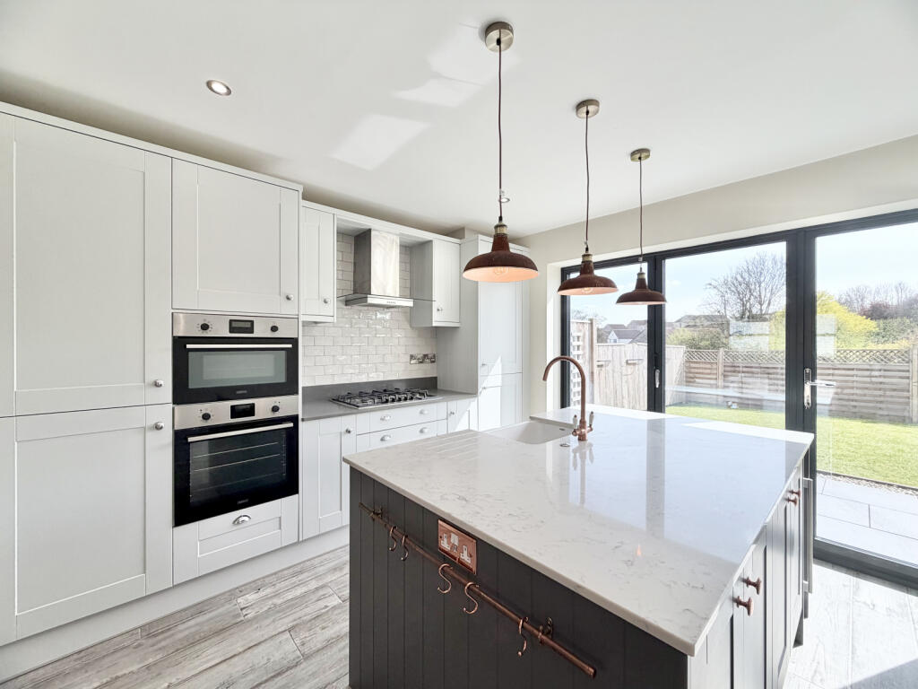 Farfield Court, Bramham, LS23 photo 5