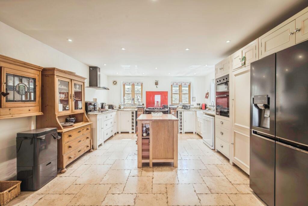 House in Penally - View 5