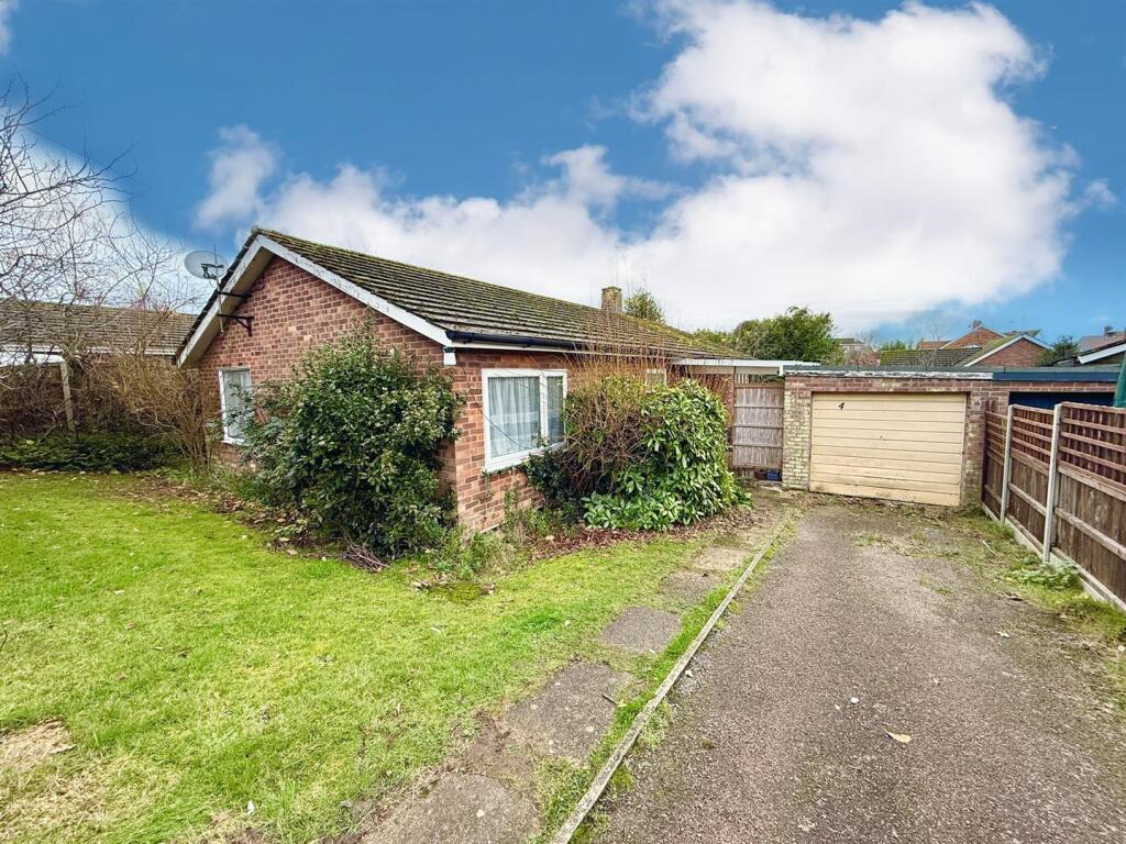 Main image of property: Broadwater Way, Horning, NR12