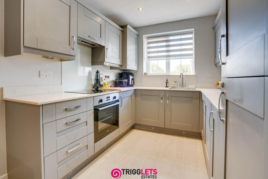 House in Rotherham, South Yorkshire - More