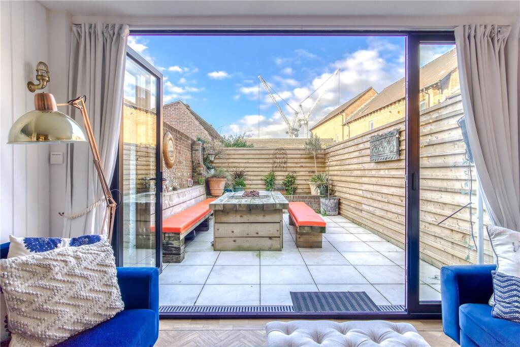 Additional image 9 of Plus 2 Bed Cottage, Market Street, Poole, BH15