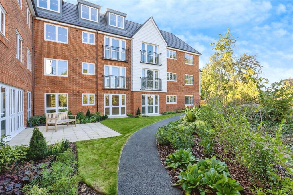 1-bed flat on Annison Street, Tonbridge, Kent, TN9, £433,950