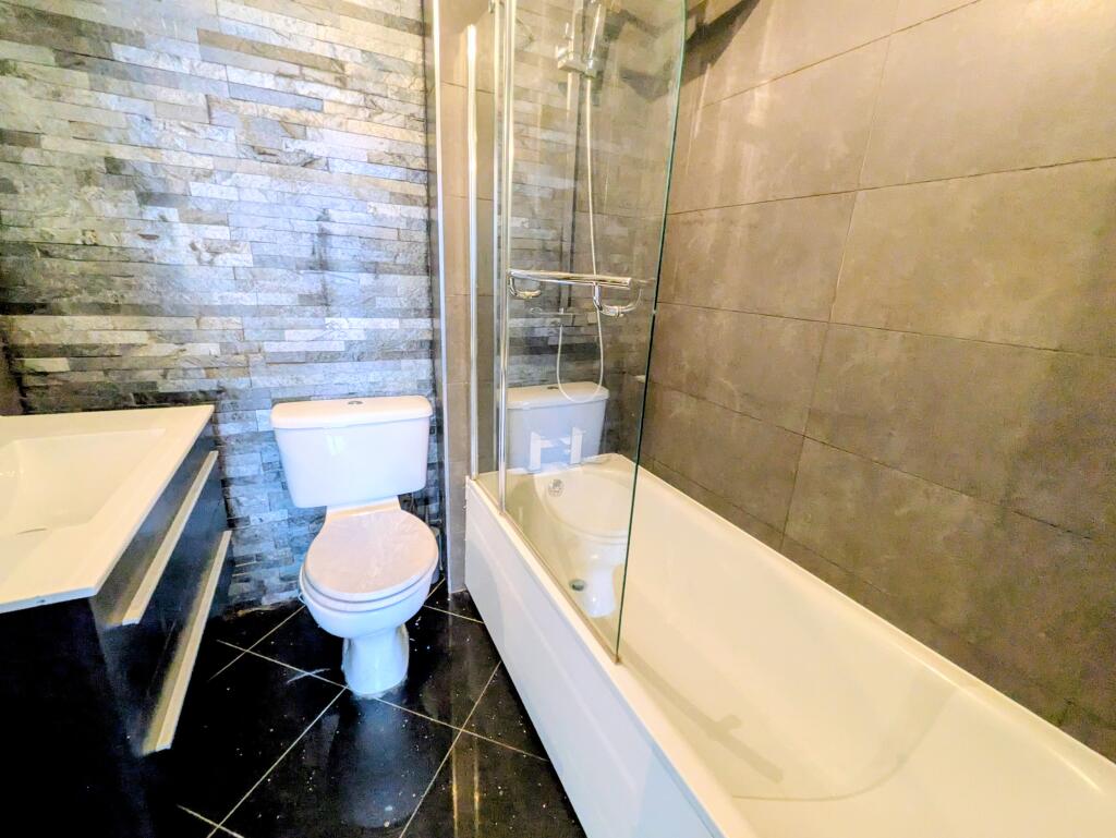 Additional image 4 of Lime Vale Way, Bradford, BD6