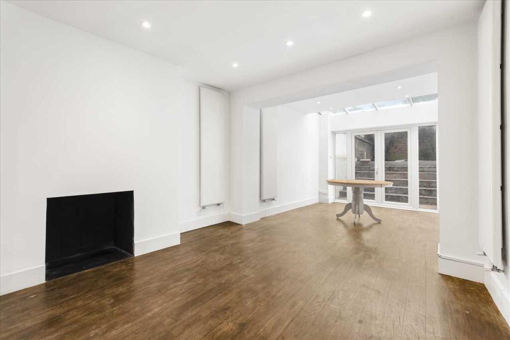 Percy Road, Shepherds Bush - View 6