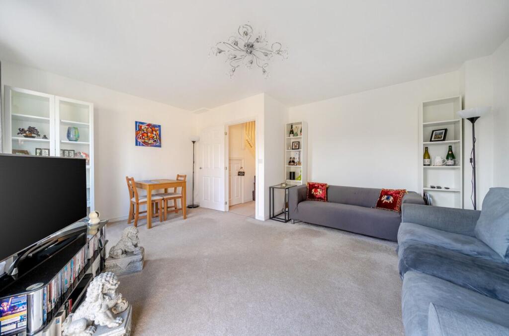 Silks Way, Andover, SP11 6UU photo 4