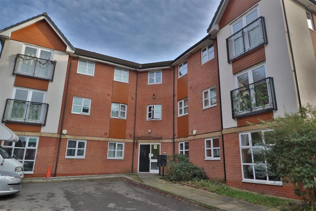 Main image of property: Clearwater Quays, Warrington