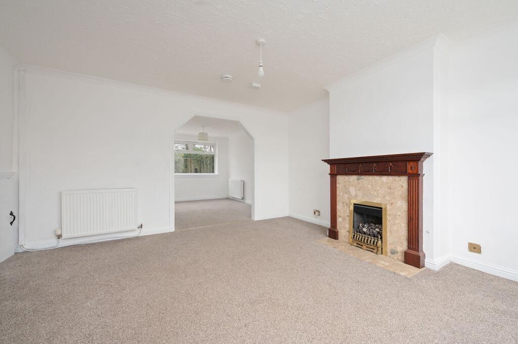 Petershill Gardens, Bathgate, West Lothian, EH48 - View 4
