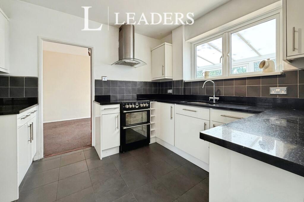 House in Gosport, Bridgemary - More