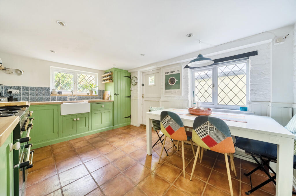 The Street, Whiteparish, Salisbury, Wiltshire, SP5 - Vista 3